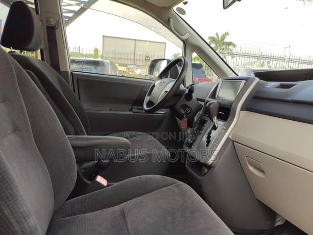 Toyota Voxy 2012 White