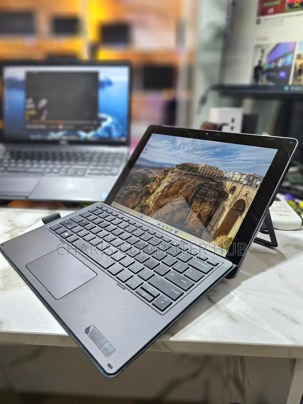 Laptop HP Pro X2 612 G2 8GB Intel Core i5 SSD 256GB photo 3