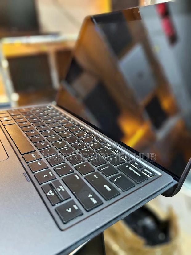 Laptop HP Pro X2 612 G2 8GB Intel Core i5 SSD 256GB photo 4