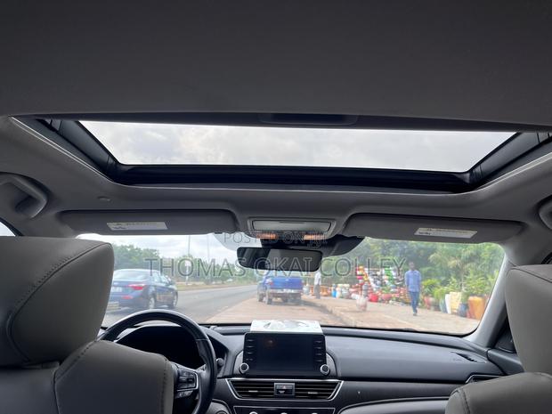 Honda Accord Touring 2.0T 2018 Blue