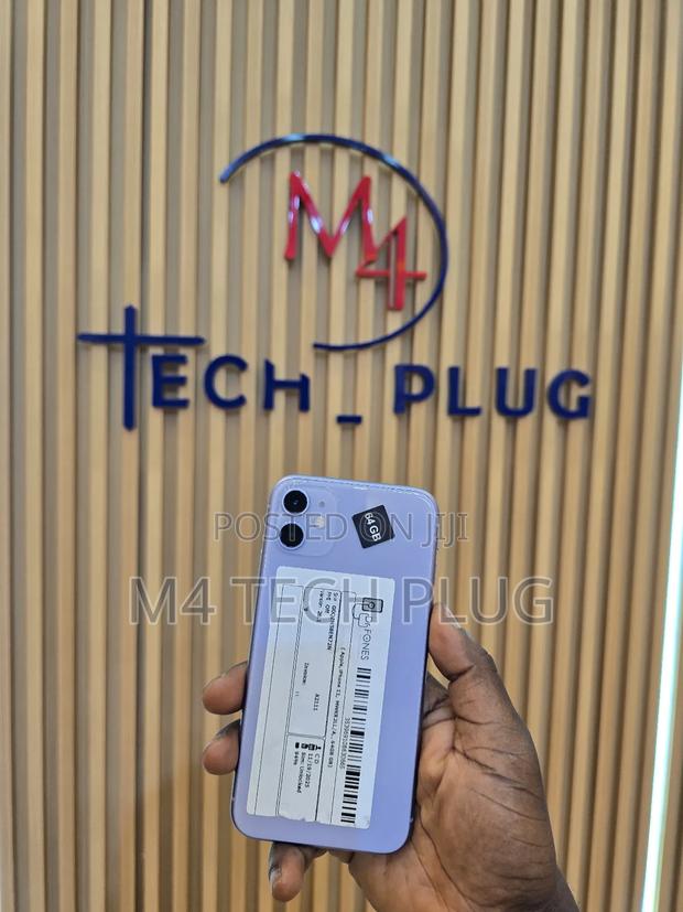 Apple iPhone 11 64 GB Purple · Photo 2
