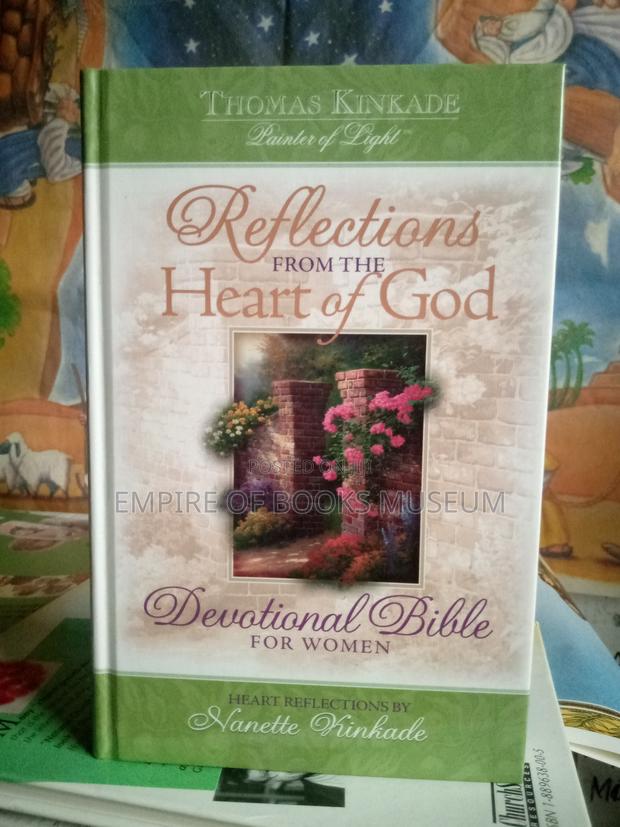 Reflections From the Heart of God: Devotional Bible for Women · Photo 4