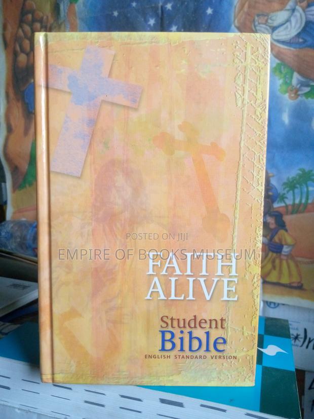 Faith Alive Student Bible-Esv Hardcover · Photo 3