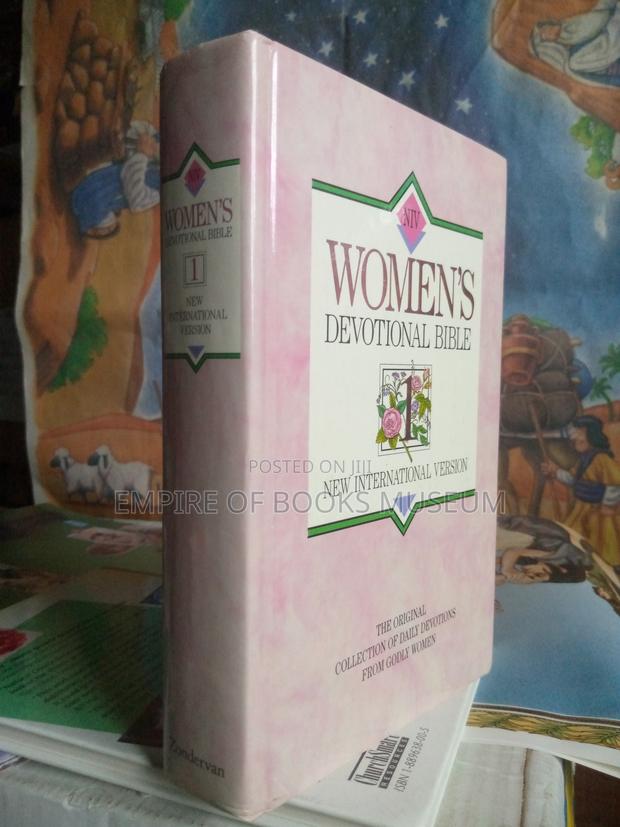 Women's Devotional Bible 2 Niv 1993 Zondervan · Photo 3