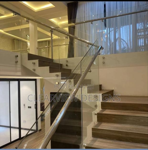 Staircase Glass Balustrade / Handrail
