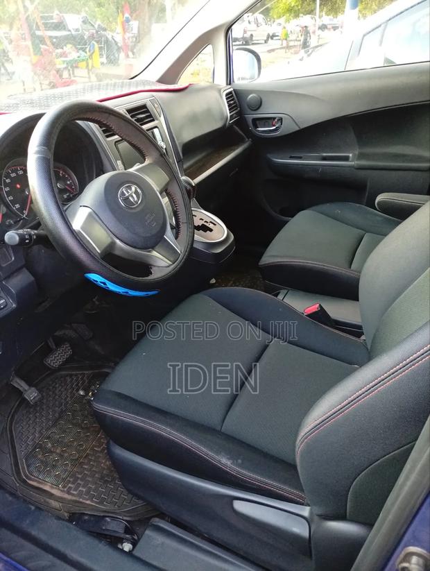 Toyota Ractis 1.5 AWD 2013 Blue photo 4