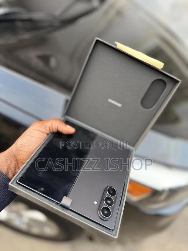 Samsung Galaxy Z Fold7 256 GB Black photo 4