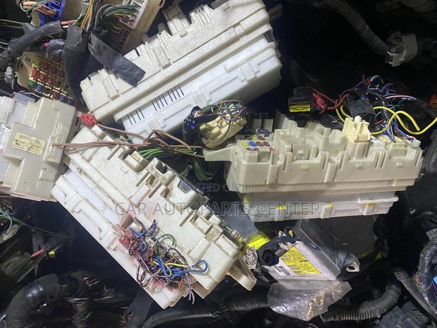 Mitsubishi Mirage Fusebox photo 2