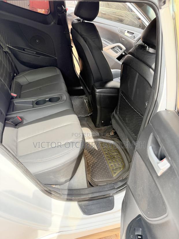 Hyundai Veloster Veloster (Standard) 2013 White