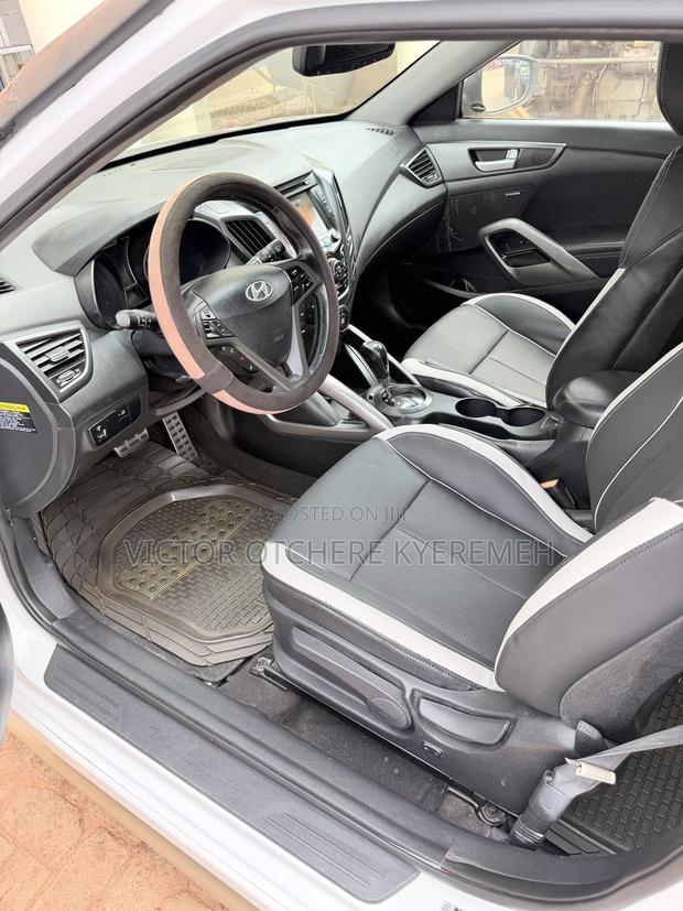 Hyundai Veloster Veloster (Standard) 2013 White