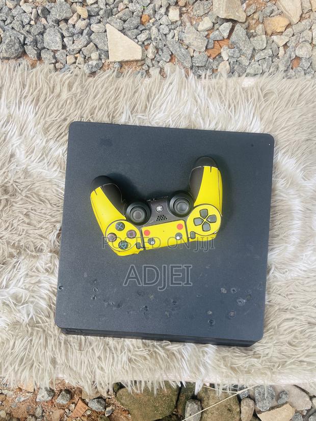 Usa Used Playstation 4 Slim Jailbreak photo 2