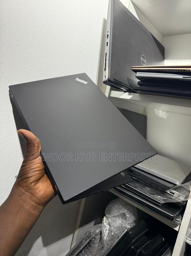 Laptop Lenovo ThinkPad t495s 8GB AMD Ryzen 5 SSD 256GB photo 4