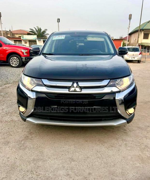 Mitsubishi Outlander 2019 Black