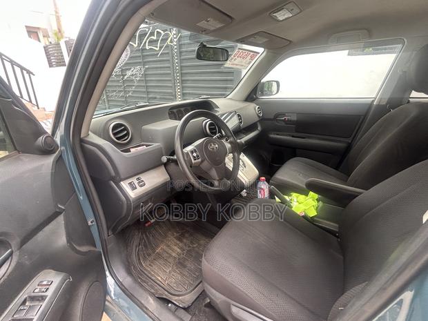 Scion xB Base 2009 Blue