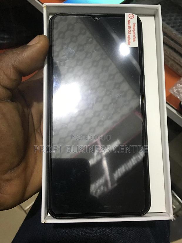 New Mobile Phone 64 GB Black