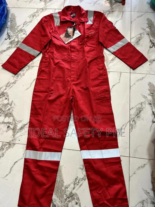 Safety Coverall / Boiler Suit Or Fire Resistant Coverall