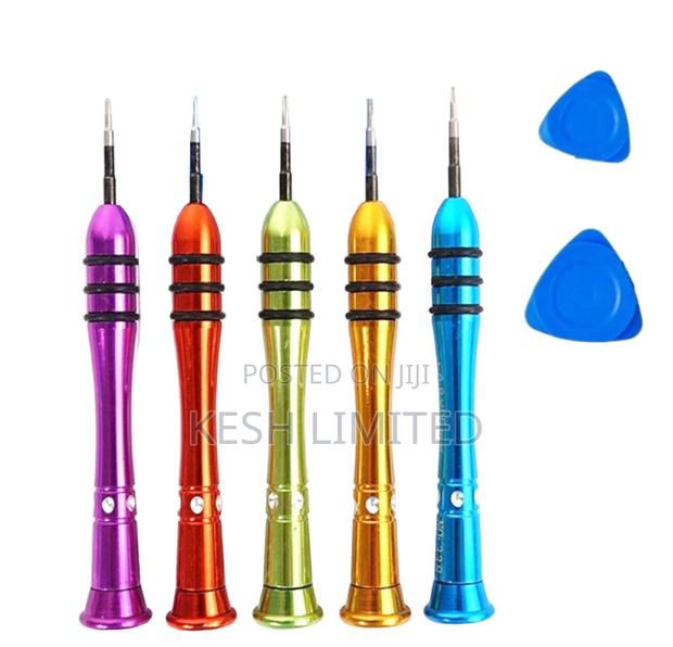 Versatile iPhone Screwdriver Set