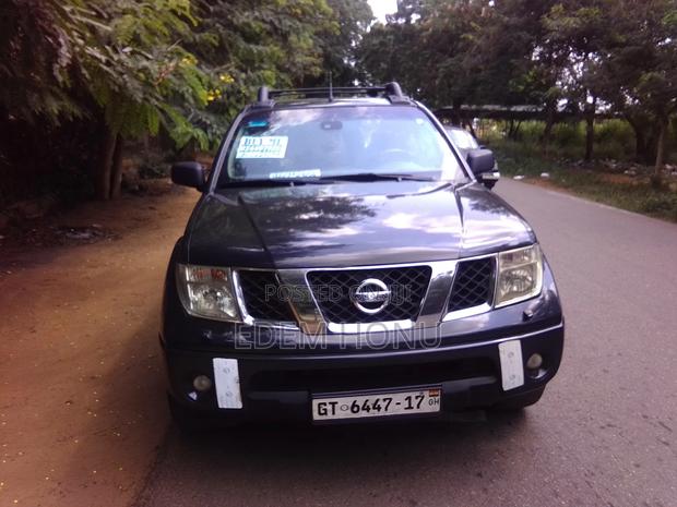 Nissan Navara 2.5 Automatic 2006 Black