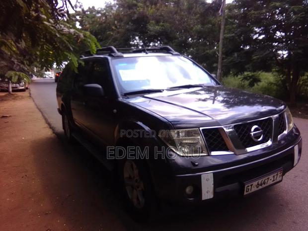 Nissan Navara 2.5 Automatic 2006 Black