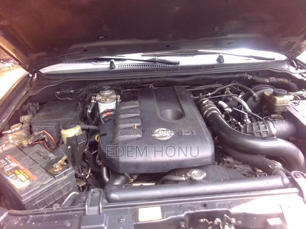 Nissan Navara 2.5 Automatic 2006 Black