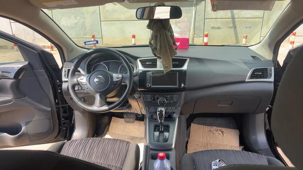 Nissan Sentra SV 2019 Black