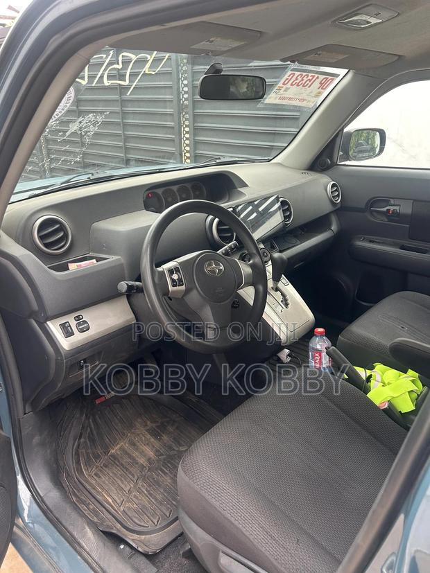 Scion xB Base 2009 Blue