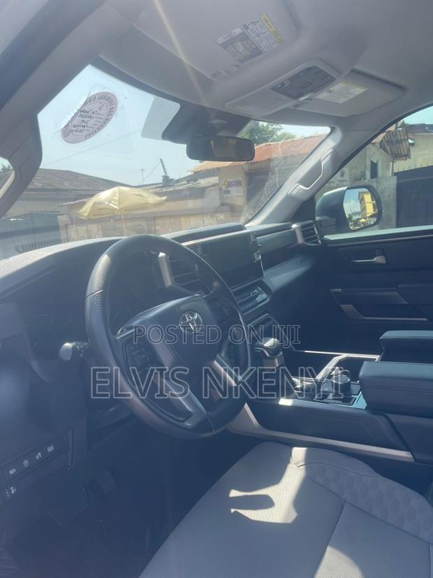 Toyota Tundra SR Double Cab 6.5' Bed 2023 White