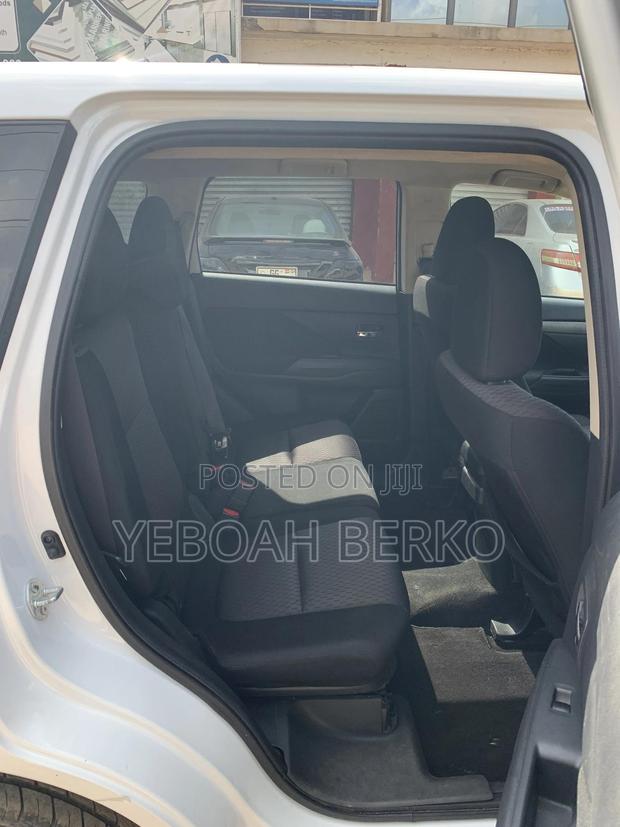 Mitsubishi Outlander 2014 White