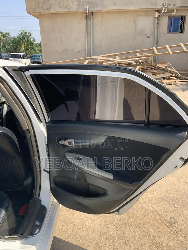 Toyota Corolla 2010 White