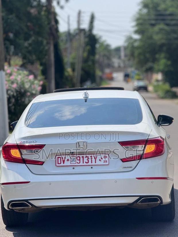 Honda Accord 2019 White
