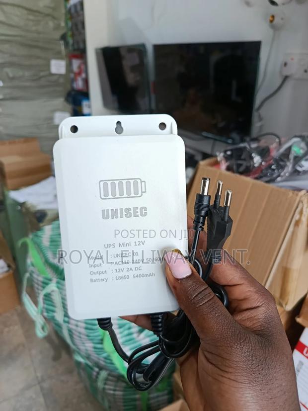Mini Ups Power Bank · Photo 2