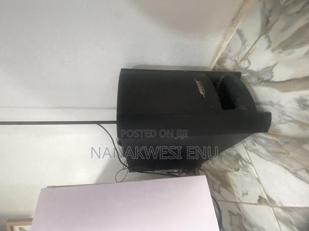 Bose Cinemate Digital Home Theater Speaker · Photo 1