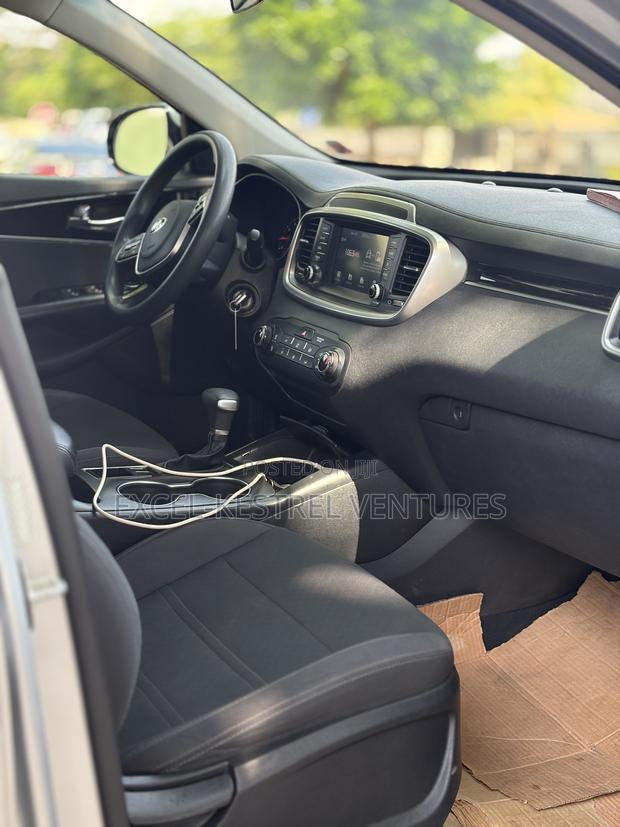 Kia Sorento 2.4L LX FWD 2020 Silver