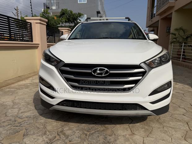 Hyundai Tucson Sport FWD 2017 White