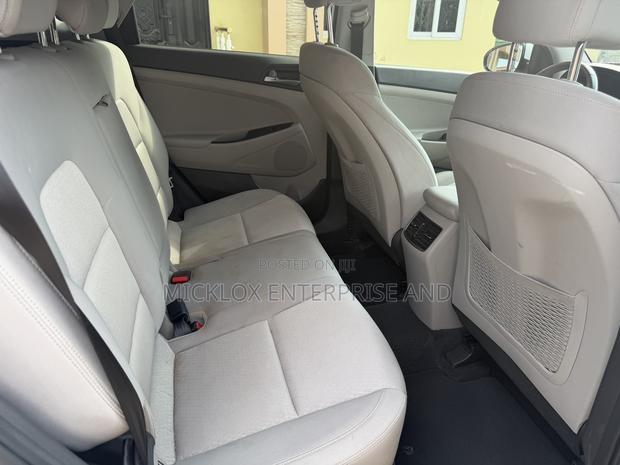 Hyundai Tucson Sport FWD 2017 White