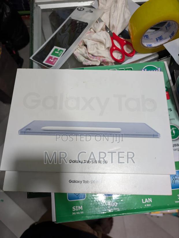 New Samsung Galaxy Tab S10 FE 256 GB Blue photo 2