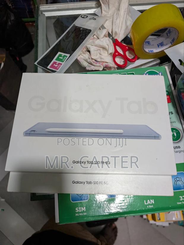 New Samsung Galaxy Tab S10 FE 256 GB Blue photo 3