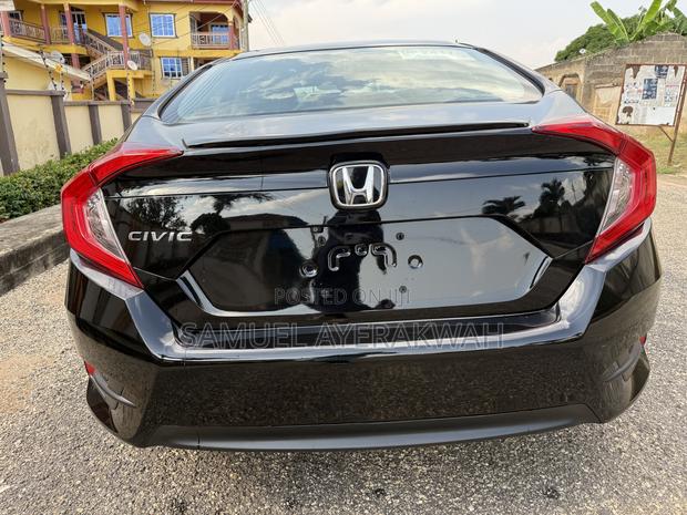 Honda Civic 2016 Black