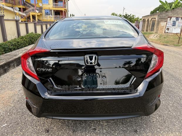 Honda Civic 2016 Black