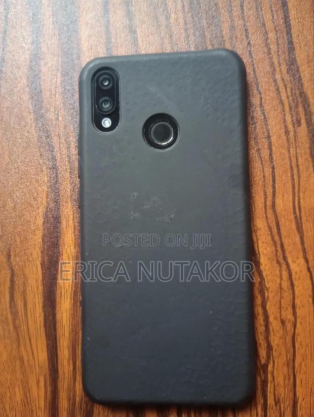 Huawei Nova 3i 128 GB Black photo 2
