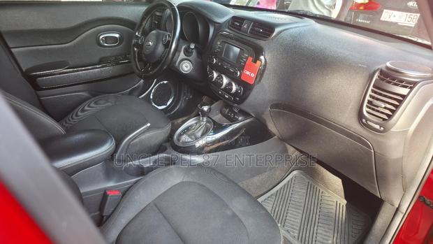 Kia Soul + 4dr Wagon (2.0L 4cyl 6A) 2014 Red photo 7