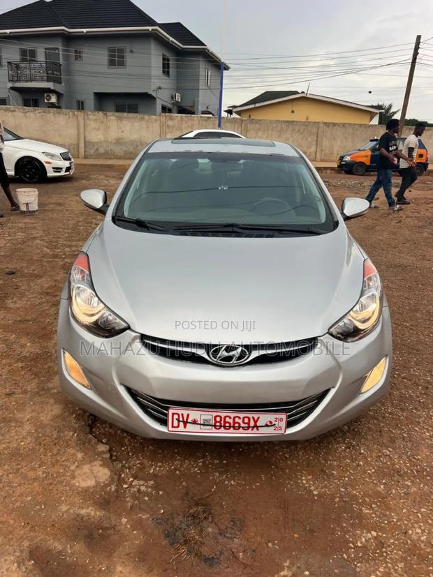 Hyundai Elantra GLS 2012 Silver