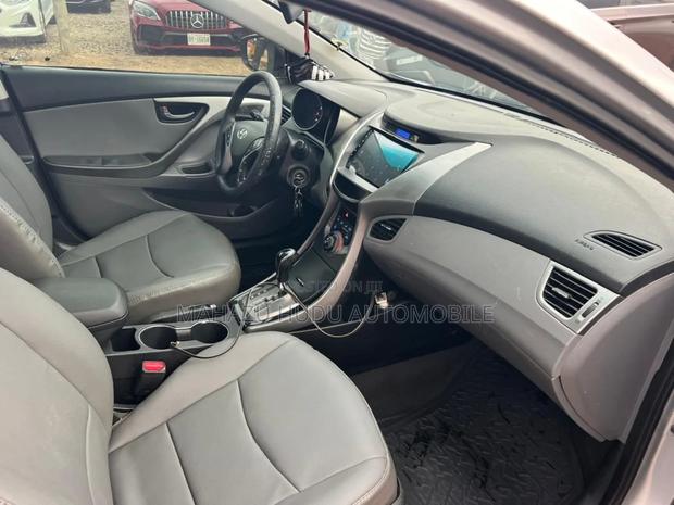 Hyundai Elantra GLS 2012 Silver