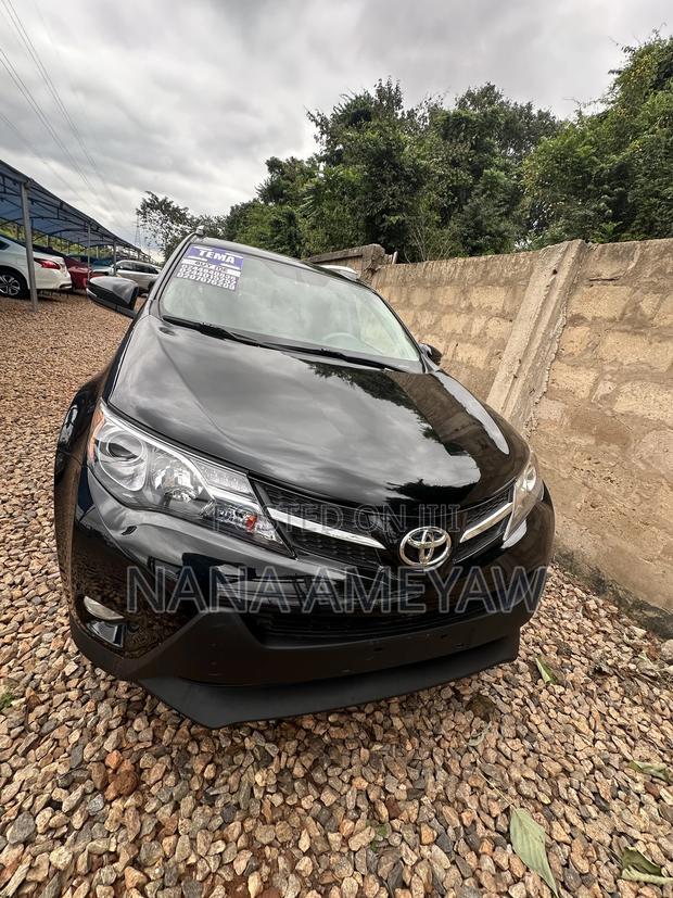 Toyota RAV4 LE 4dr SUV (2.5L 4cyl 6A) 2015 Black