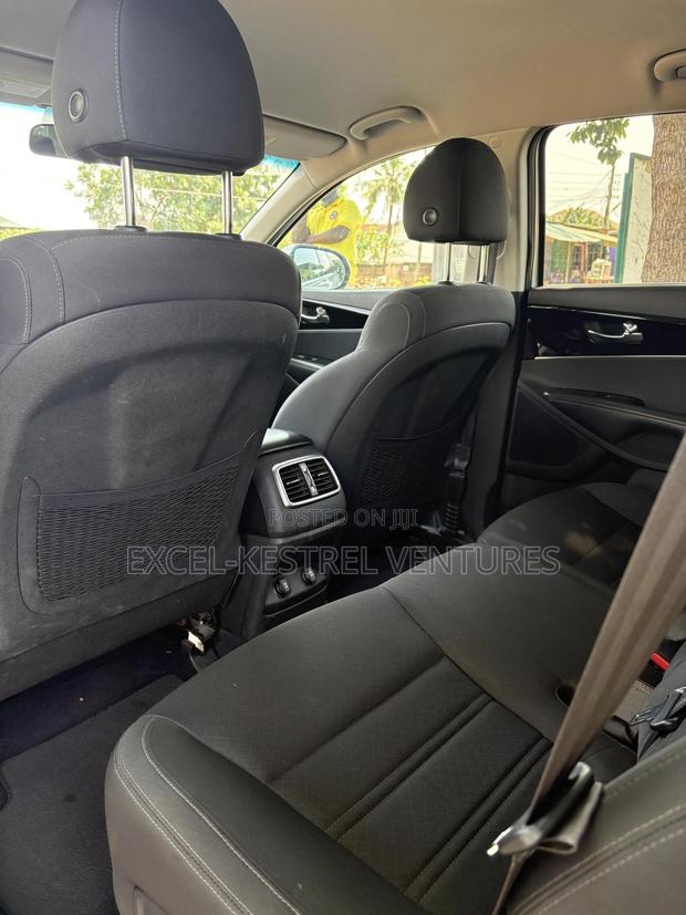 Kia Sorento 2.4L LX FWD 2020 Silver