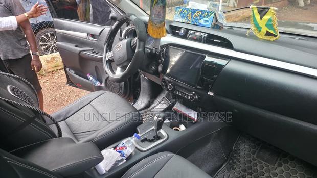 Toyota Hilux Revo Single Cab Deisel 2.4 RWD 2017 Black photo 9