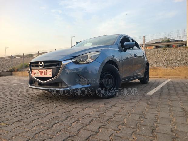 Mazda Demio 2014 Blue