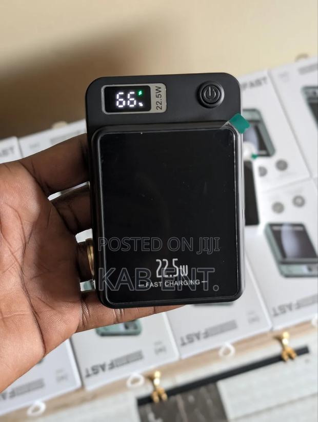 Magnetic Wireless Power Bank (10000 Mah) photo 9