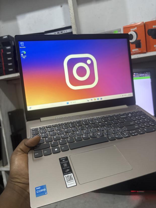 Laptop Lenovo Ideapad 3 8GB Intel Core i3 SSD 256GB