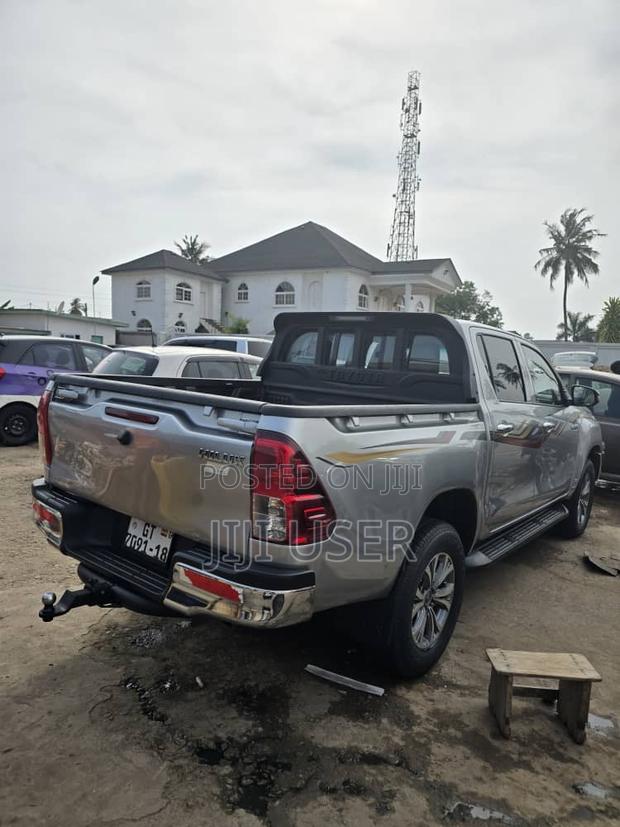 Toyota Hilux Revo Smart Cab Deisel 2.8 AWD 2018 Silver